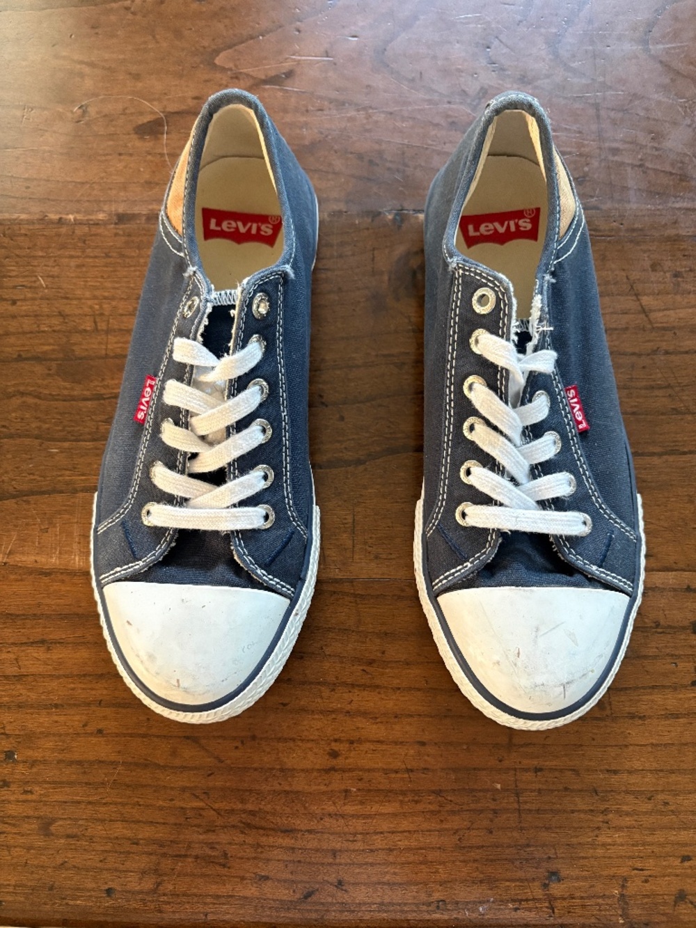 Levi's Stan Buck Navy Blue Canvas Low Top Sneakers Size 8